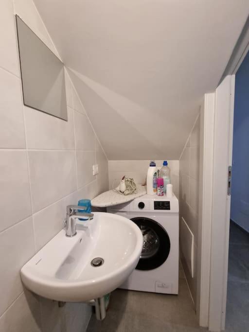 Casa Castello 63 Guest House L'Aquila Ngoại thất bức ảnh